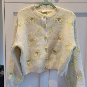 Zara floral sweater